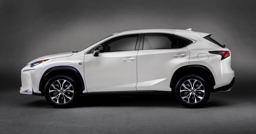  Lexus NX200t F-Sport 2014 года  (фото 13 из 84)